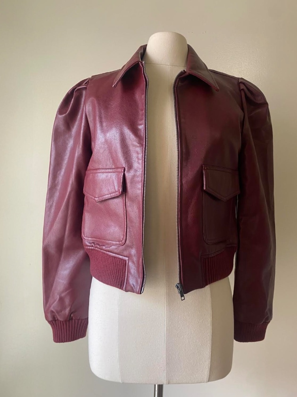 BB Dakota foux leather in excellen conditions